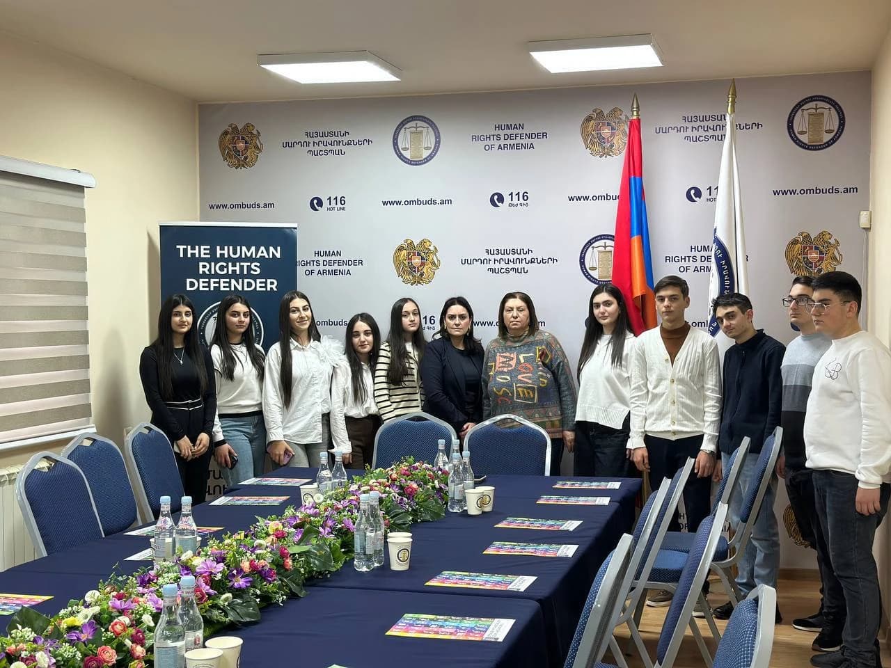 NewsChildren Background Image